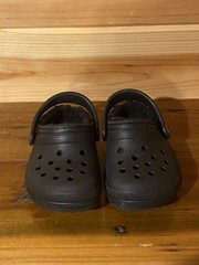 Crocs Slip On Lined Shoes – Toddler Size 4 Black w/ Fuzzy Liner C4 Super Cute