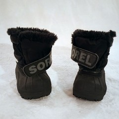 SOREL Kids Snow Commander Waterproof Winter Boots Size 4 Warm Easy Closure New