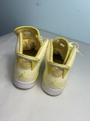 Jordan 6 Retro (PS) Dynamic Yellow Floral Sneakers 2019 Size 3Y Kids 543389800 D