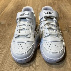 Adidas Forum Low C Kids White Iridescent BRAND NEW Strap GY9254 US Size 1