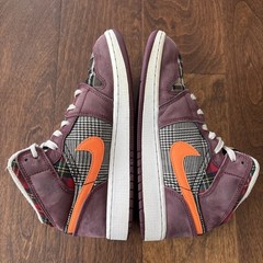 Nike Air Jordan 1 Mid Plaid Night Maroon Black White FD5460-608 GS Size 5.5Y