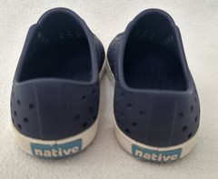 NATIVE Jefferson Shoe Regatta Blue Shell White Kids C8 Slip-on Waterproof $40