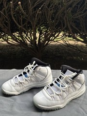 Jordan 11 Retro Legend Blue – Youth size 3y