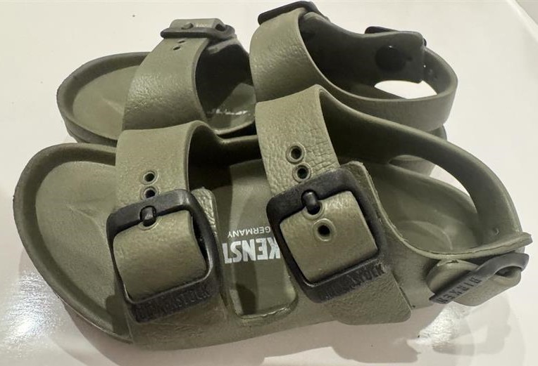 Birkenstock Kids Milano EVA Back Strap Sandals sz 6-6.5 K EU 24 Narrow Khaki