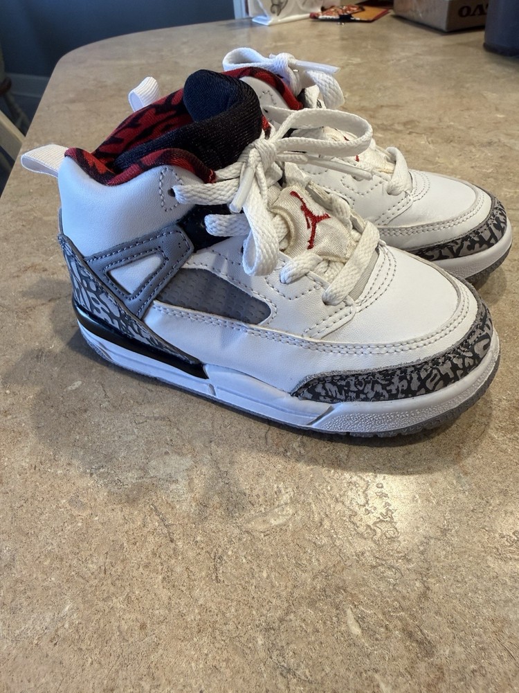 Jordan Spizike White Red Black Gray Unisex Kids Sneakers 8C Leather Retro