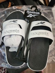 New Reebok Two Strap Sandals Size Kid 12