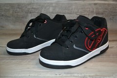 Heely’s Propel 2.0 Youth Size 4 Black Red Color HES10103