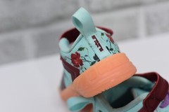 Nike LeBron XVIII Low GS ‘Daughters’ X Mimi Plange DN4175-400 Toddler Size 4C