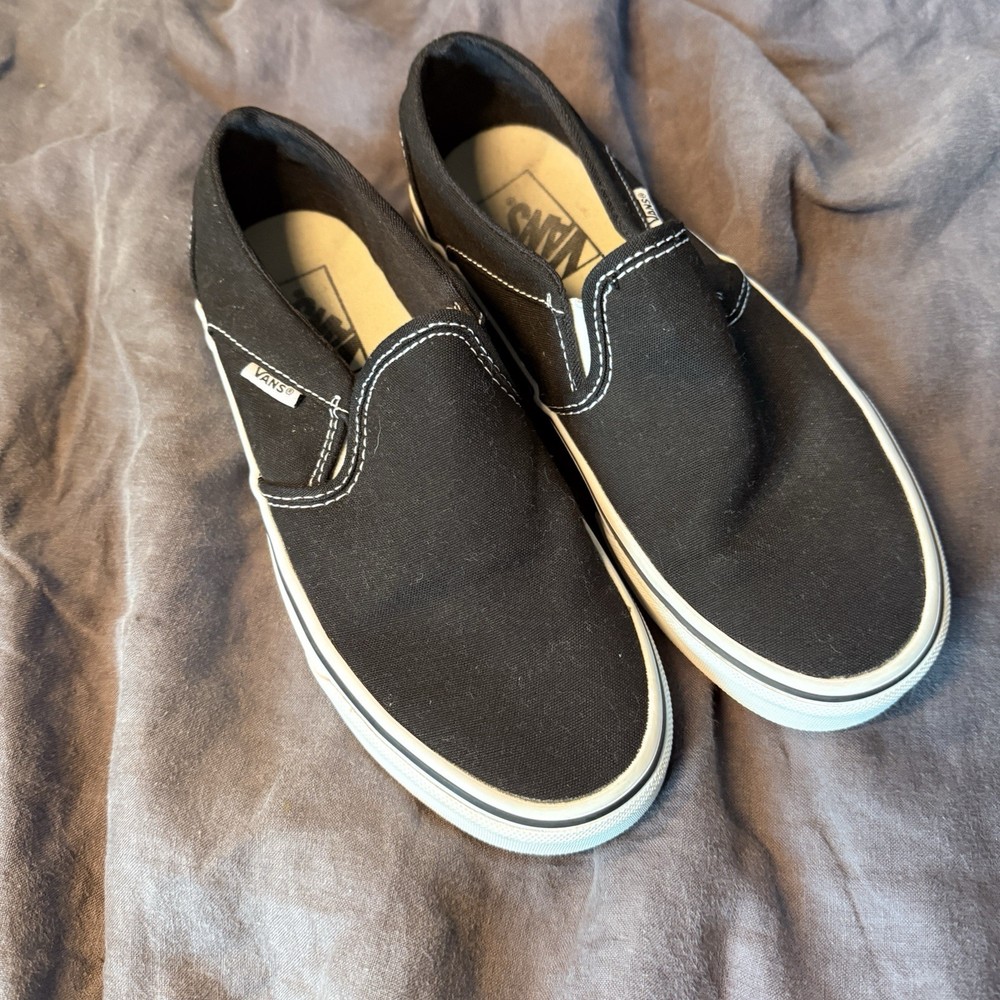 VANS Kids Slip onSize 7.5 Black and White Sneakers Shoes Great Condition