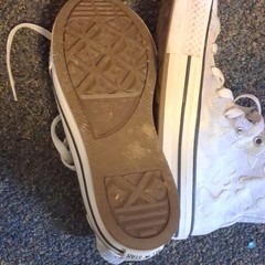 Converse Chuck Taylor All Star Kids White/Beige Camo Canvas High Tops US 4