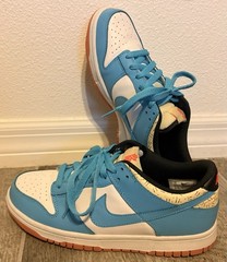 Size 7 (GS) – Nike Dunk Low SE x Kyrie Irving Baltic Blue Gum