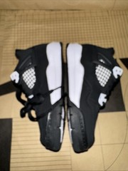 Nike Air Jordan 4 Retro “White Thunder” Size 11C (PS) FV4537-001 No Lid B Grade