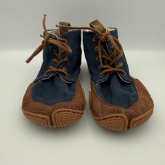 Wildling Beaver Barefoot Boots Kids 11.5–12 (US) / 29 (EU)