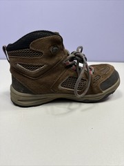 Vasque Size 4 Kids Boots Hiking Trail Shoe Winter Waterproof Brown