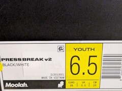 Kids Size 6.5Y / Womens 8 – Moolah Press Break V2 Black White Basketball Sneaker