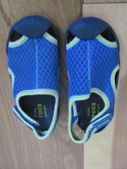Crocs Blue Neoprene Slip On Hook & Loop Sandals Unisex Boys Girls 11