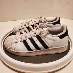 KID’S ADIDAS ORIGINALS SUPERSTAR WHITE BLACK Size 13.5K Unisex FU7714 SEE PICS