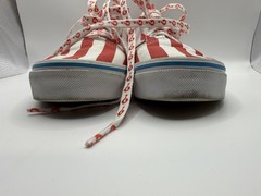 Vans x Where’s Waldo Striped Old Skool Sk8 Kid’s Size 2.5 Sneakers Red White