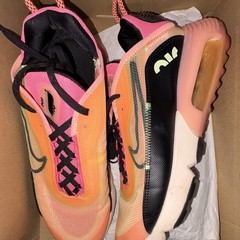 Nike React Presto Print (GS) Pink/Orange/Black Mesh Low Top Sneaker 7Y