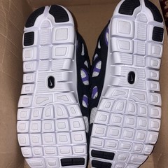 Nike Kids Free Run 2 Training Size 5.5Y Black/Purple