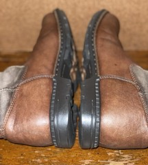 UGG Beacon Size EU 32 / US 2 Brown Leather Two Tone Shearling Lined Boots 5925