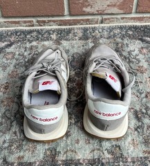 New Balance 237 Rain Cloud White Grey GS237HE Kids Size 4 / Women’s Size 5.5