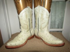 Innovation Ostrich Print Cream Pointed Toe Western Boots Youth sz 13 Mex 20