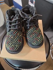 UGG T Neumel II Graphic Rainbow Stitch Black Suede Lace Up Boots Kids Size 10