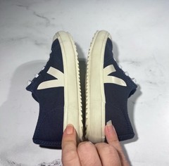 Size 12.5 Veja Small Flip Canvas Marine Pierre Unisex Kids Sneakers