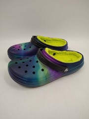Crocs Kids Classic Lined With Tie-dye Graphic & Lime Green Fuzzy Liner Size J4