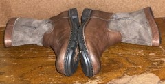 UGG Beacon Size EU 32 / US 2 Brown Leather Two Tone Shearling Lined Boots 5925