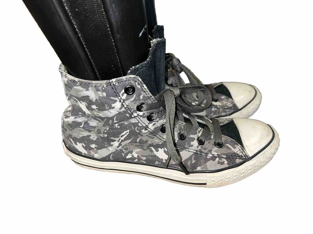 Converse All Star Chuck Taylor Hi Top Camouflage Youth Size 4