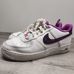 Nike Youth Air Force 1 Low ‘07 LV8 Just Do It! (DX3933-100), Size 5.5Y