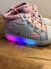Toddler Butterfly Pink and Silver Light-Up High-Top Sneakers Size 9