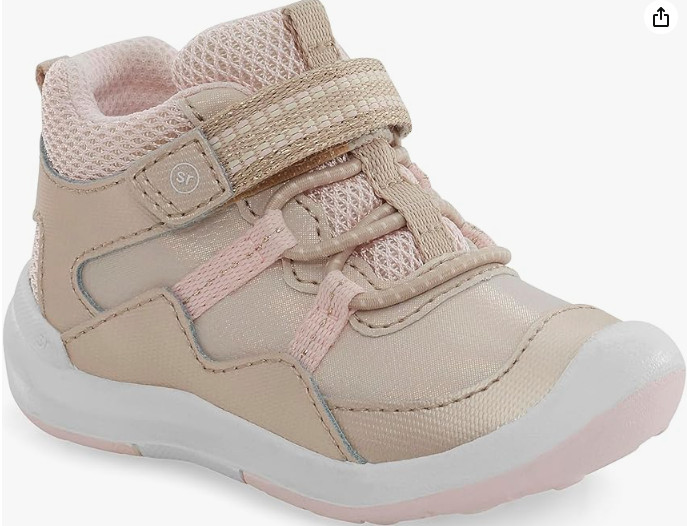 Stride Rite Unisex SRT Rover Sneaker, Champagne Little Kid Size 6 W US