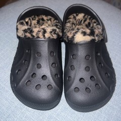 New Kids Crocs Classic Blitzen Clog Size C8/C9 Black Leopard Print Lined