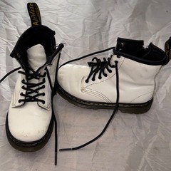 Doc Martins White Lace up Boot Ska Goth Skater Kids Size 9 streetwear