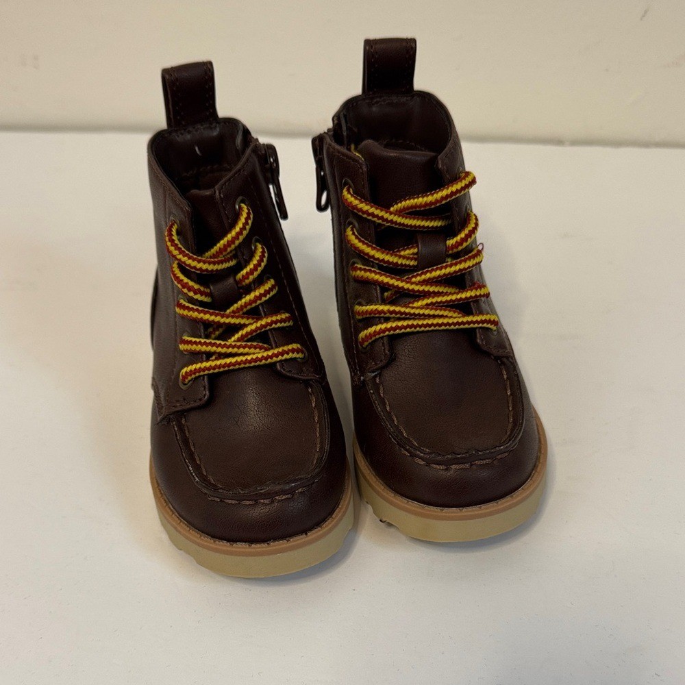 Cat & Jack Child Size 6 Brown Boots with Yellow Laces Fall Winter