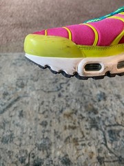 Nike Air Max Plus TN Volt Pink Blast Teal Youth 6Y Running Shoes Sneaker