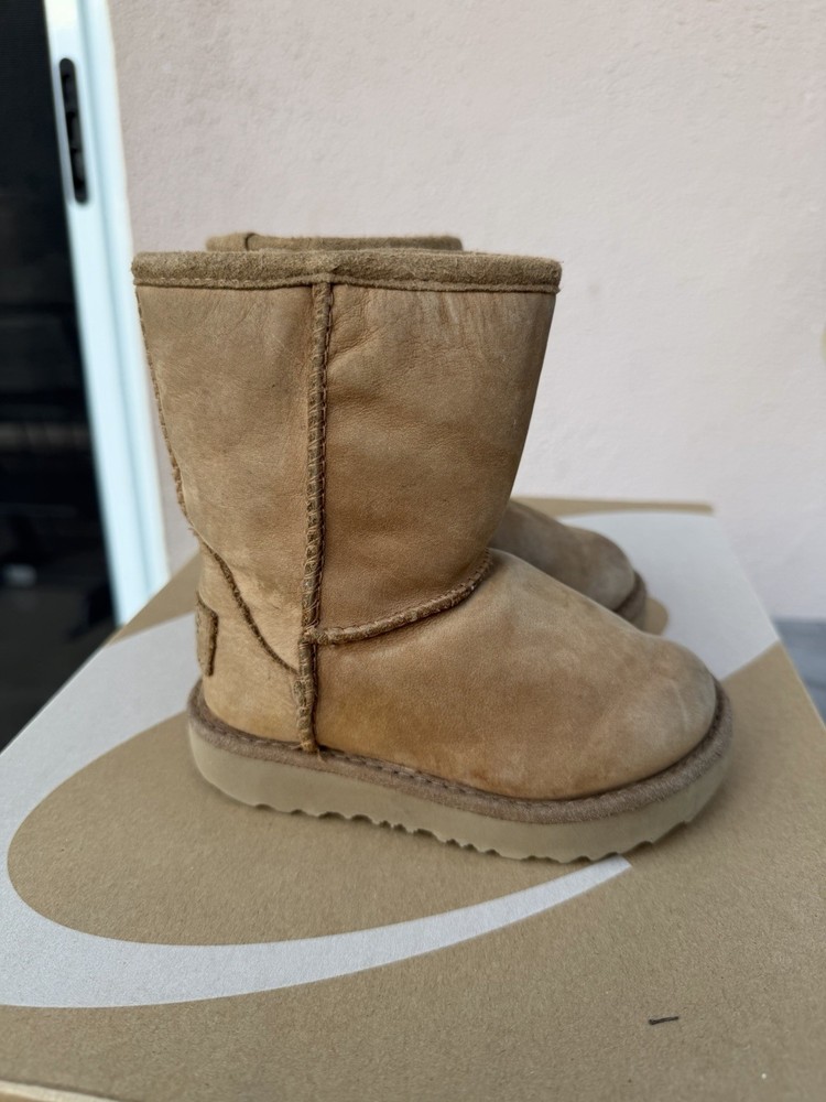 Ugg Kids Unisex Classic Chestnut 6 Toddler