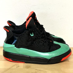 Jordan Dub Zero Sneakers Kids 10C Black Infrared Verde 30th MJ Classic Hypebeast