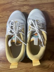 Nike Omni Multi-Court GS ‚Spring Colors‘ FJ7719-141 Running Shoes Youth Size 6Y