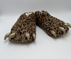 NWT Old Navy Kids Plush Slippers XXL Youth 5-6 Critter Leopard Monster Claw Feet