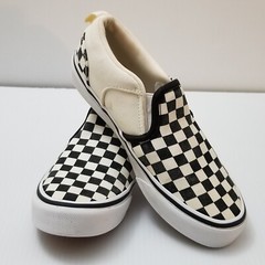 Vans Checkerboard Slip On Low Skate Shoe Black Off White Cream Kids Boys Sz 2.5