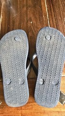 Very Nice Havaianas 33/34 in Blue