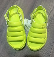 UGG Kids Sport Yeah Sandals KLM Key Lime Big Kids Youth Size 5 NWT