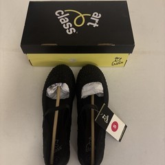 Girl’s Sybil Ballet Flats – Art Class – Size 5