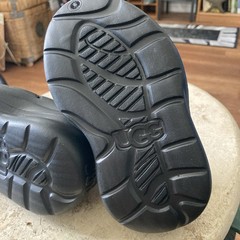 Ugg Kids Sport Yeah Clogs Size Toddler T-8 Black EVA Chunky Never Worn No Box