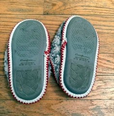 Dearfoams Kids Snowflake Winter Slippers Gray Cozy House Shoes Size 11/12