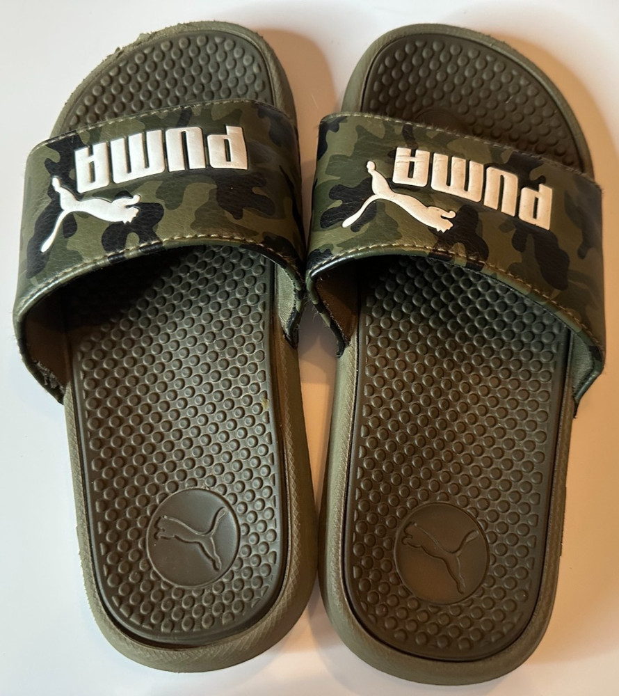 Puma Camouflage Slide Sandals Size Childs Youth Size 2 Dark Olive Green/White